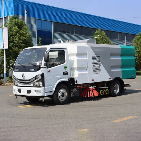 Leistungsstarker Kehrwagen für effiziente Straßenreinigung mit Reinigungsmaschine
